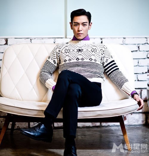 崔胜贤Top最新采访新闻图 散发型男魅力 崔胜贤Top最新采访新闻图 散发型男魅力