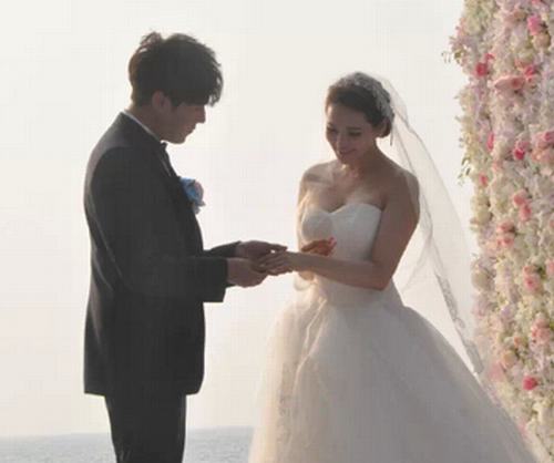 伊能静婚礼细节曝光 60多位宾客花费不下百万 伊能静婚礼细节曝光 60多位宾客花费不下百万