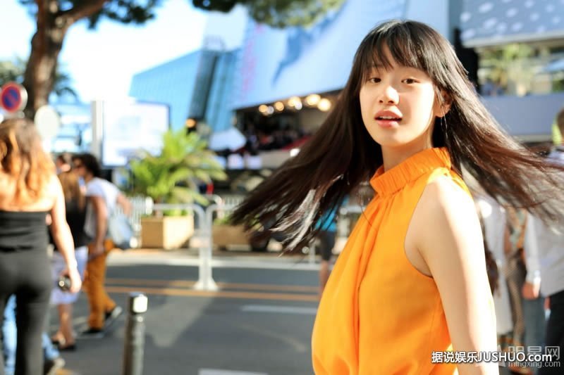 邓超百变造型登杂志 酷帅十足的男人味