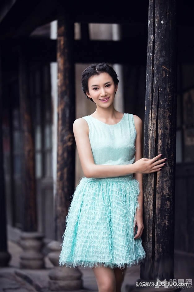 任达华摇滚大片曝光 长发披肩另类潮流 任达华摇滚大片曝光 长发披肩另类潮流