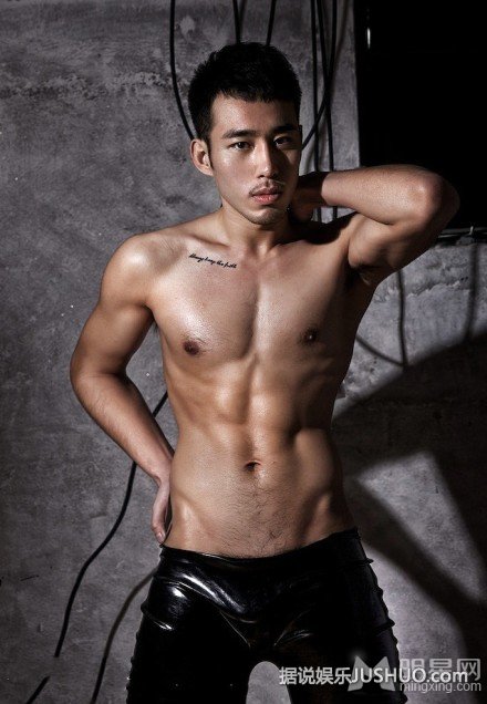亚洲先生候选者林烨大尺度性感艳照曝光