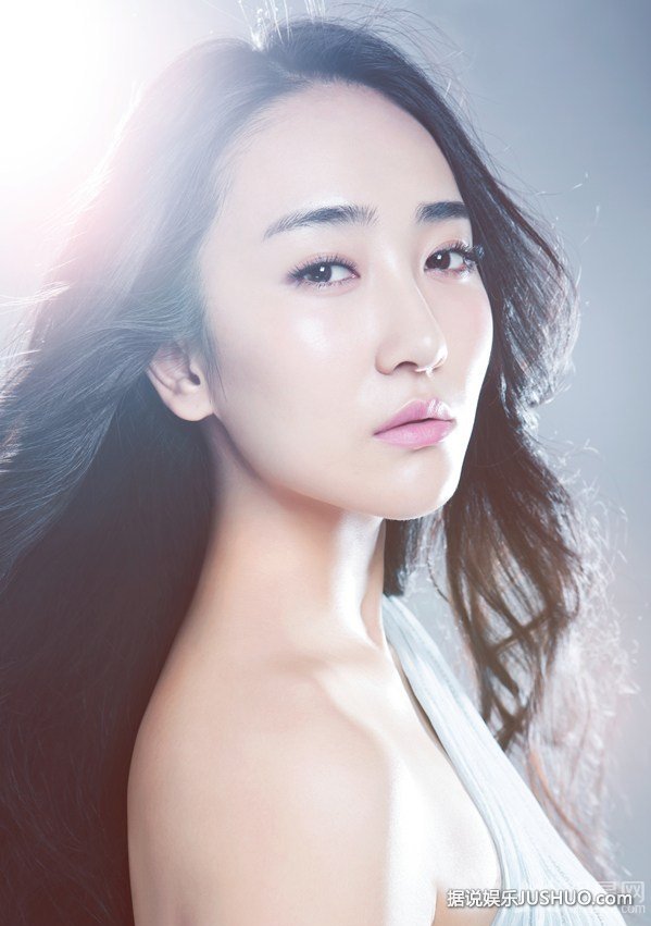 到爱的距离高姝瑶白裙写真 清新唯美气质优雅 到爱的距离高姝瑶白裙写真 清新唯美气质优雅