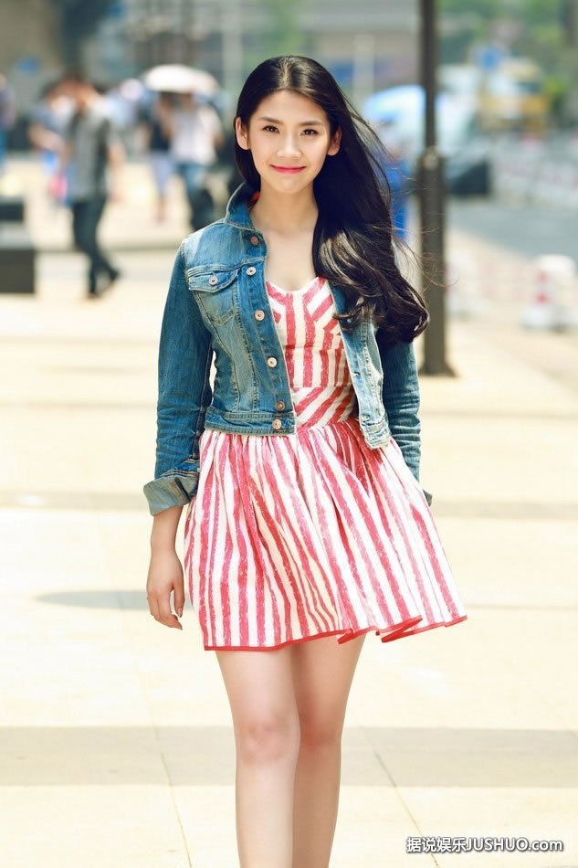 涛女郎张熙媛清新写真 头戴花环唯美来袭