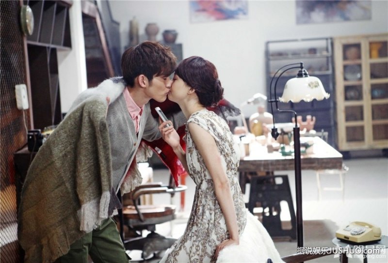 吴奇隆刘诗诗公布恋情 细数娱乐圈假戏真做的情