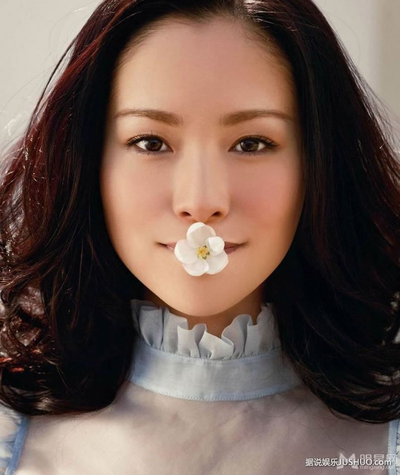 新版一吻定情女主角未来穗香可爱写真