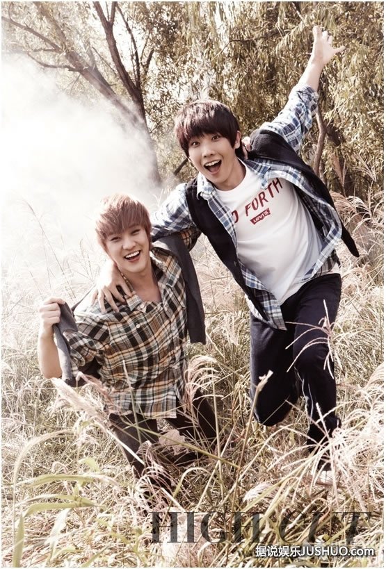 张蓝心等超模登男人装 狂野沙漠肉欲诱惑