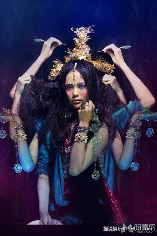 红歌会16强选手龚爽大片 大胆撞色玩百变