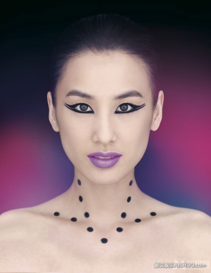 黄圣依新专辑造型照 满脸图腾妖艳魅惑