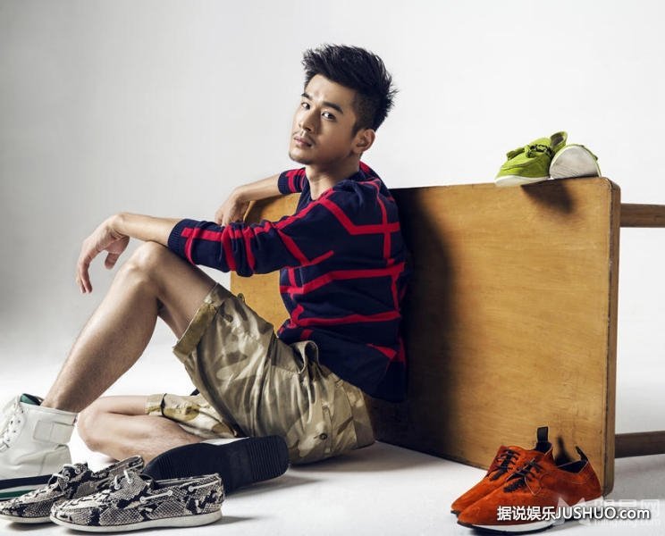 吴奇隆风度大片 大秀肌肉诠释型男魅力