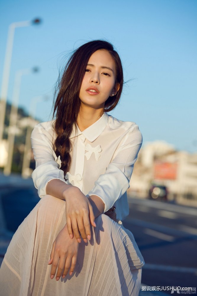 氧气美女温心最新画报 气质清新温婉动人