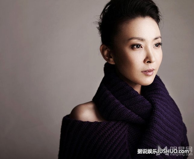 刘威葳时尚大片曝光 端庄优雅尽显熟女魅力 刘威葳时尚大片曝光 端庄优雅尽显熟女魅力