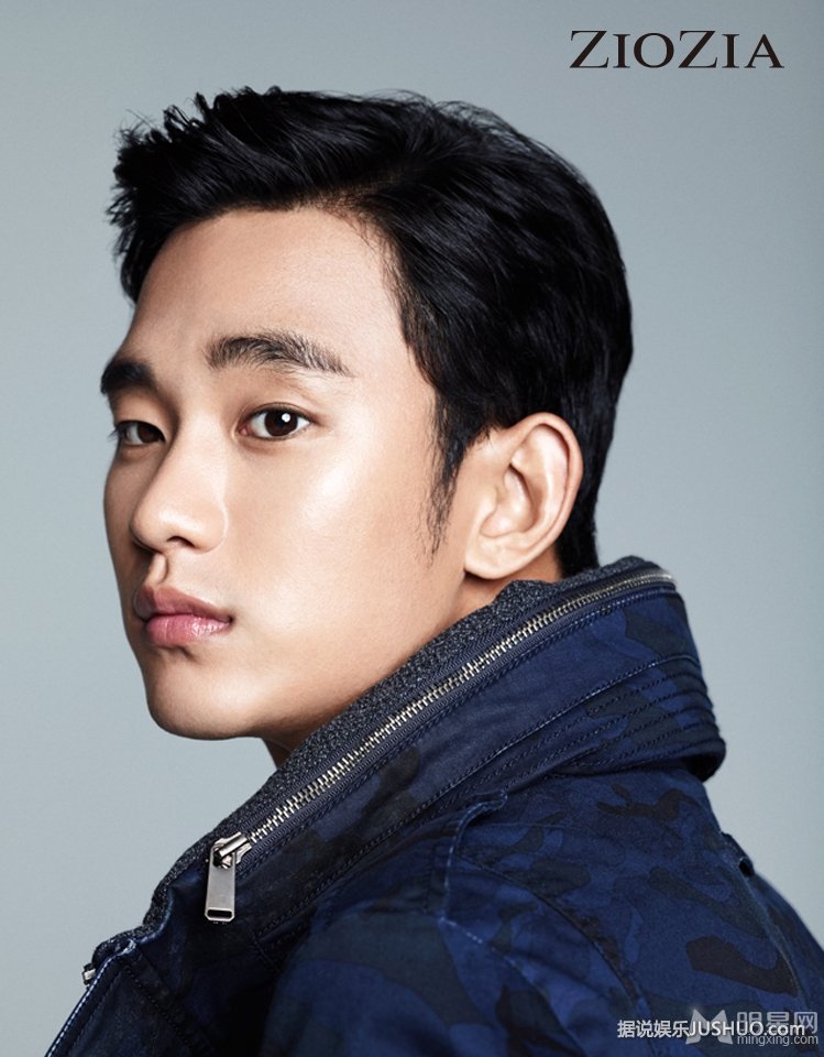 韩星金秀贤秋装写真 演绎极简休闲风秀长腿 韩星金秀贤秋装写真 演绎极简休闲风秀长腿