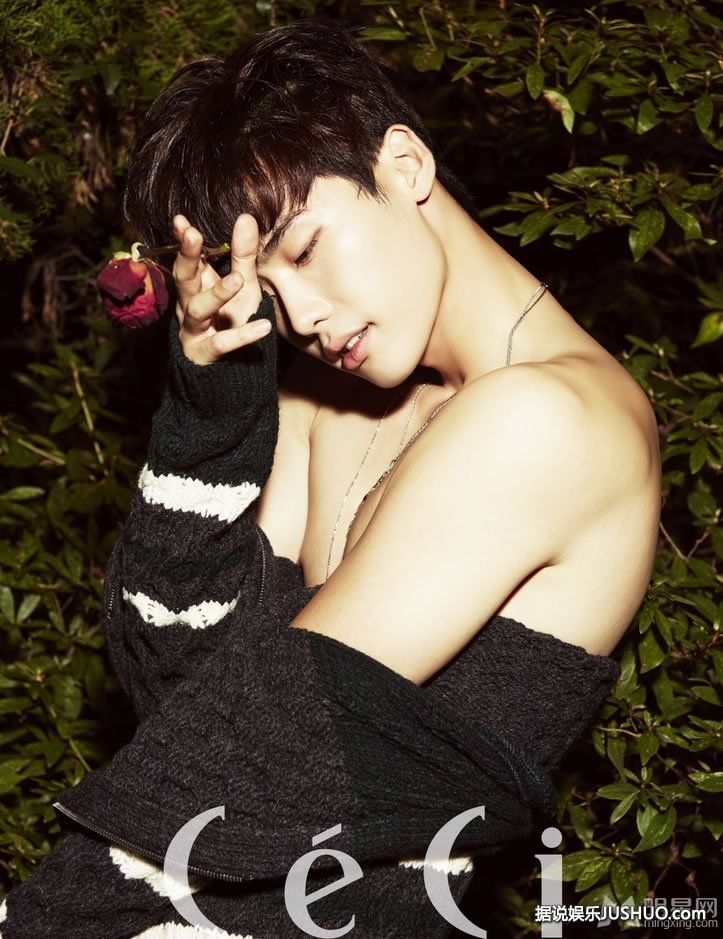 付辛博时装杂志大片 西装革履显轻熟男魅力