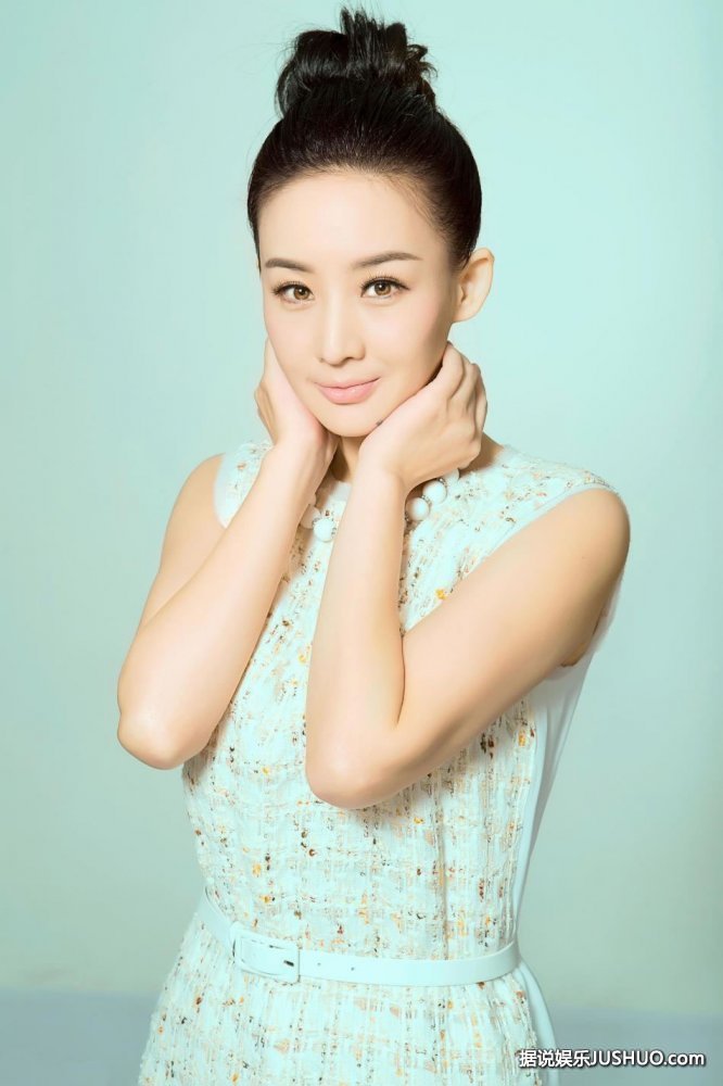 “宝黛”演员蒋梦婕、于小彤全新写真 尽显“郎