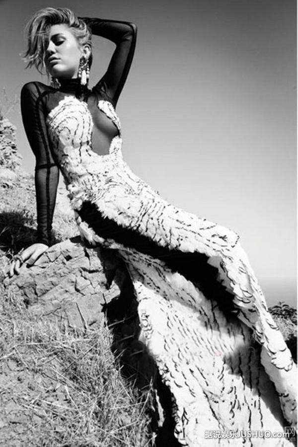 麦莉·赛勒斯登Marie Claire杂志封面 演绎摩登时髦