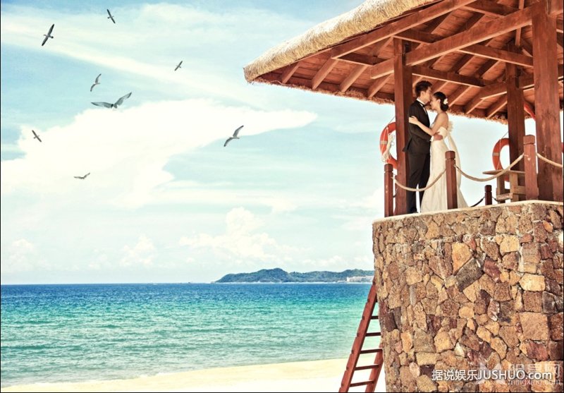 贾宗超曾泳醍情人节写真 尽显暖男风范 贾宗超曾泳醍情人节写真 尽显暖男风范