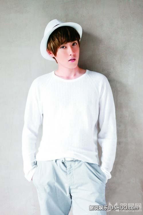 莎拉·简·安德伍德性感写真 大玩私房诱惑