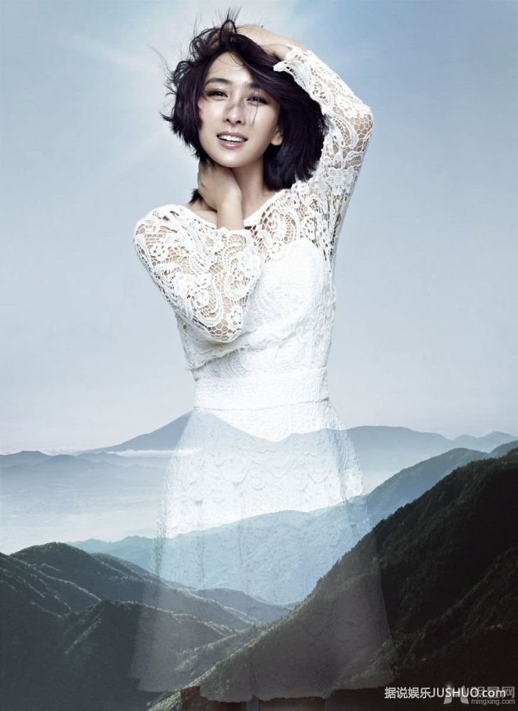 C罗女友伊莉娜·莎伊克性感写真秀美腿