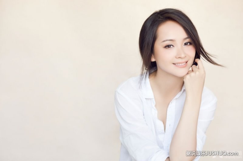 龙女郎姚星彤魅力写真 释放致命吸引力