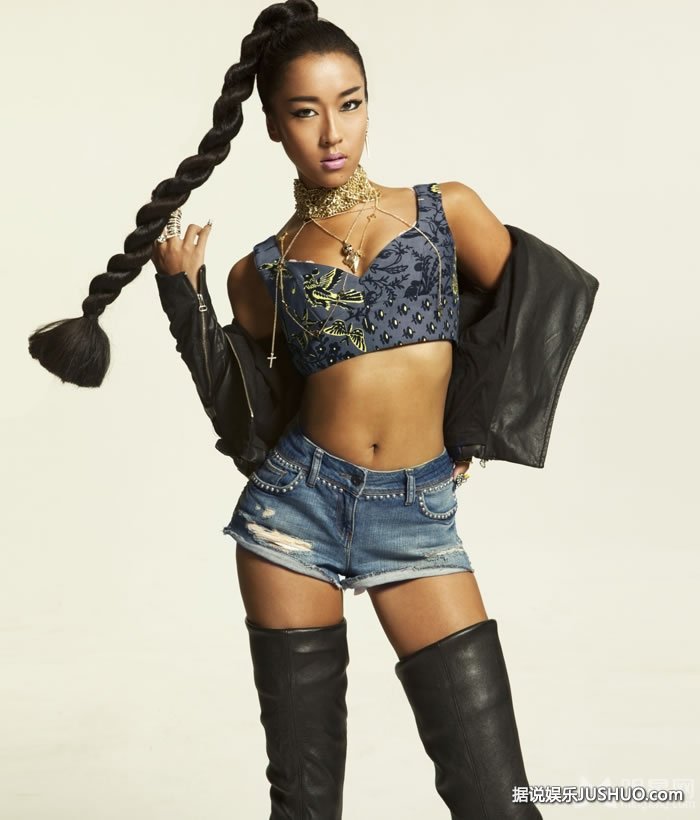 好声音学员吉克隽逸最新写真 狂野迷人