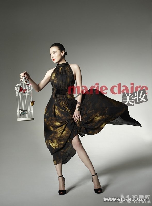 小宋佳杂志写真 清丽裸妆化身巴黎名媛