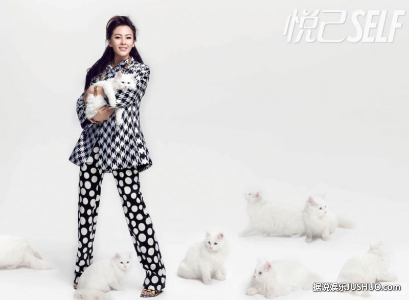 嫩模罗彩玲最新写真 豪乳外露性感妖娆