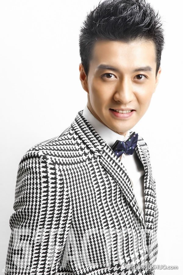 于咏琳中国风写真 凹凸身材更显明艳动人