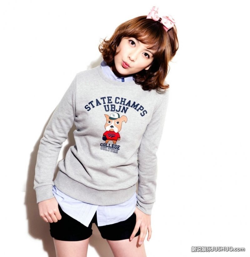 Kara韩胜妍姜智英携手李民基夏季服装画报