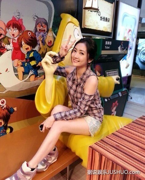 彭顺小三李悦彤有5年男友 仍给其发情欲照 彭顺小三李悦彤有5年男友 仍给其发情欲照
