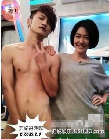 揭当众脱内裤的豪放女明星,节操掉了一地! 揭当众脱内裤的豪放女明星,节操掉了一地!