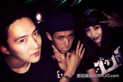 传洛诗实为房祖名女友 深受成龙信任宠爱 传洛诗实为房祖名女友 深受成龙信任宠爱