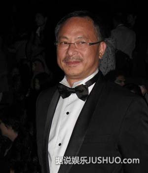 星爷被娱乐圈大佬围着骂 人缘这么差也挺不容易