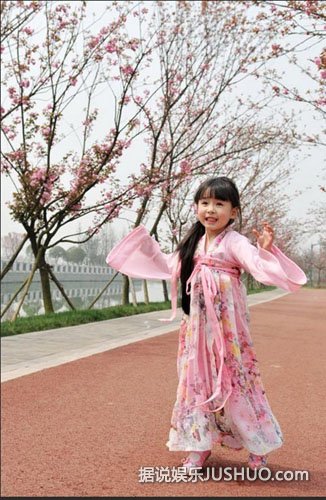 妈妈过年穿搭汉服文案,妈妈过年穿搭汉服文案怎么写