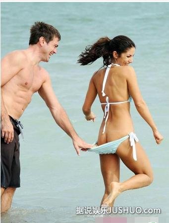 陈奕迅梁咏琪周杰伦 当众裤子滑落露屁屁的大明星 陈奕迅梁咏琪周杰伦 当众裤子滑落露屁屁的大明星