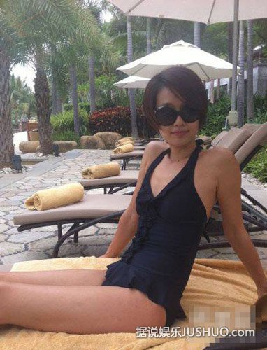 郭美美晒泳装照网友大呼胸小 盘点女星的真实身材（图）