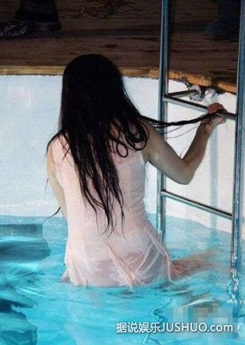 郭美美晒泳装照网友大呼胸小 盘点女星的真实身材（图）