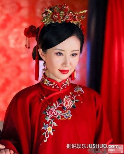 从琼瑶和于正剧中走出来的古典美人 气质脸蛋谁更胜一筹