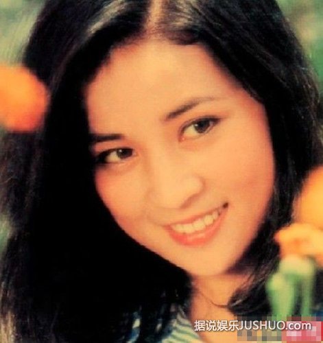 从琼瑶和于正剧中走出来的古典美人 气质脸蛋谁更胜一筹