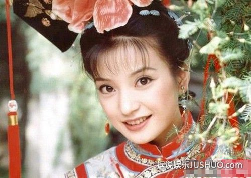 从琼瑶和于正剧中走出来的古典美人 气质脸蛋谁更胜一筹