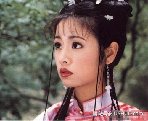从琼瑶和于正剧中走出来的古典美人 气质脸蛋谁更胜一筹