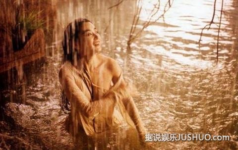 林志玲挑逗至极 盘点令人喷鼻血的女星大尺度出浴镜头 林志玲挑逗至极 盘点令人喷鼻血的女星大尺度出浴镜头