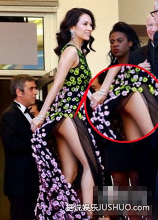 白歆惠掀裙露臀走光 女星故意掀裙抢镜头瞬间