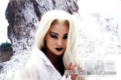一夜青丝变白头 女星白发造型谁最惊艳
