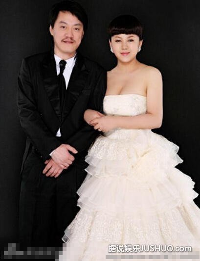 雪村美艳娇妻巨乳诱人 复出后身材走样惨变肥婆