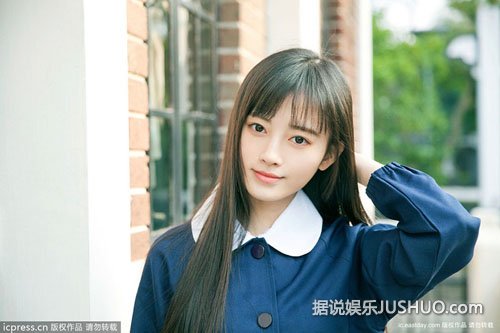 日媒眼中中国第一美女拍民国风校服照 清纯动人