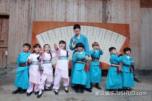 网曝郭敬明陈学冬恋情 王思聪转发爆料"补刀" 网曝郭敬明陈学冬恋情 王思聪转发爆料"补刀"