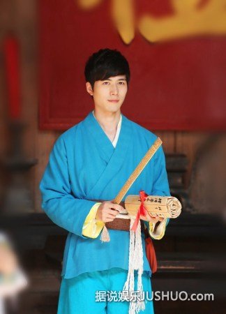 网曝郭敬明陈学冬恋情 王思聪转发爆料"补刀" 网曝郭敬明陈学冬恋情 王思聪转发爆料"补刀"