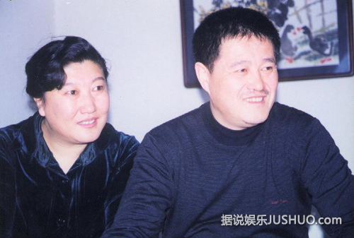 赵本山朋友圈美女多 梦中情人是倪萍