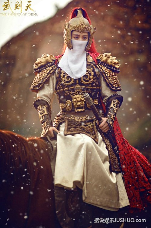 张丰毅曝范冰冰太重男演员抱不动:她有60公斤 张丰毅曝范冰冰太重男演员抱不动:她有60公斤