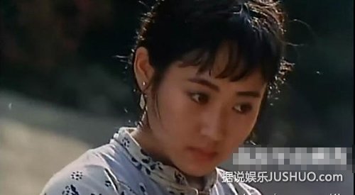 许晴23年前大尺度剧照曝光 当众给孩子喂奶 许晴23年前大尺度剧照曝光 当众给孩子喂奶